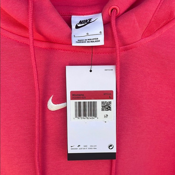 ๐ Nike Pink Pullover Hoodie - Picture 3 of 5